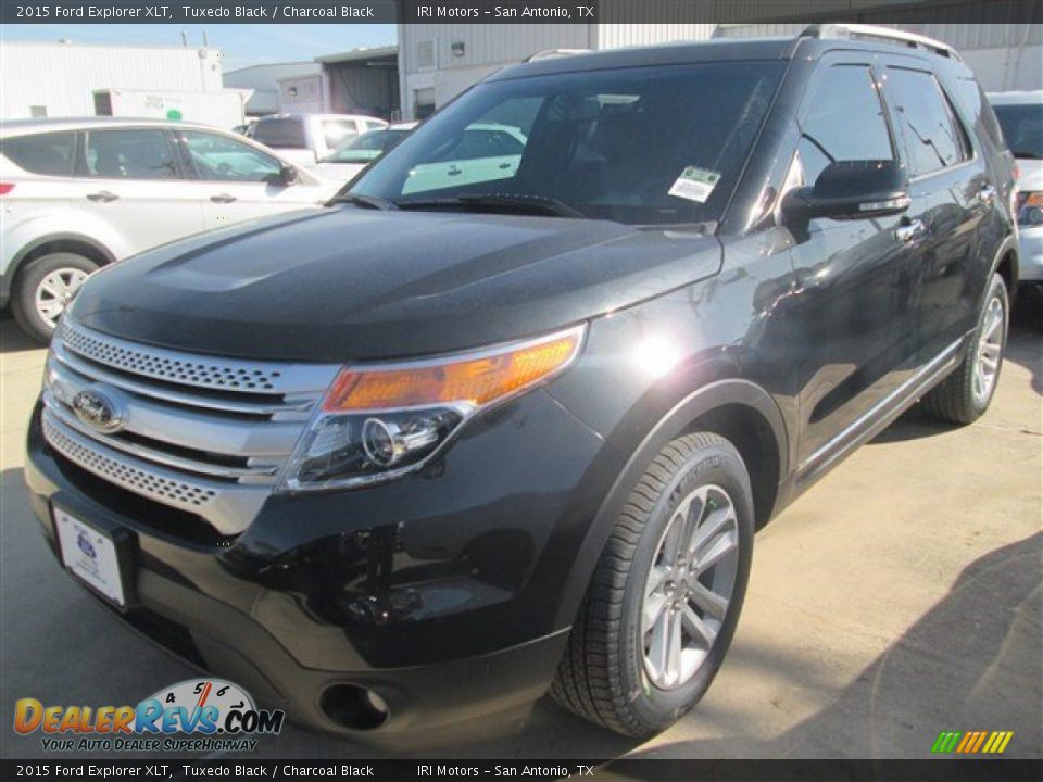 2015 Ford Explorer XLT Tuxedo Black / Charcoal Black Photo #6