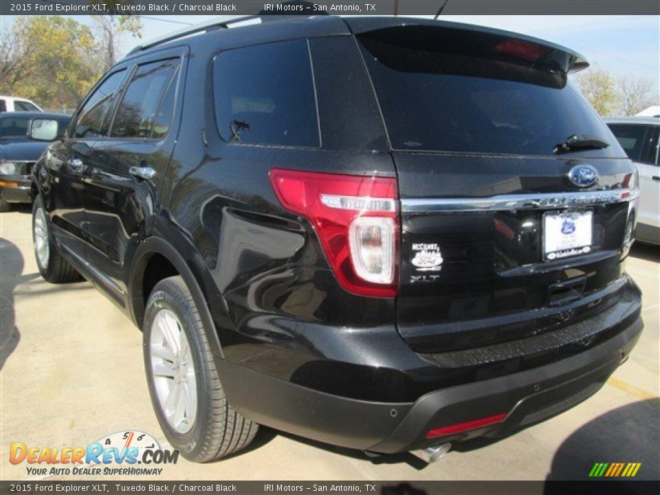 2015 Ford Explorer XLT Tuxedo Black / Charcoal Black Photo #7