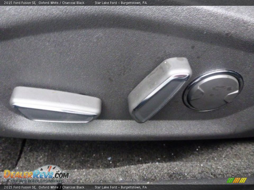 2015 Ford Fusion SE Oxford White / Charcoal Black Photo #14