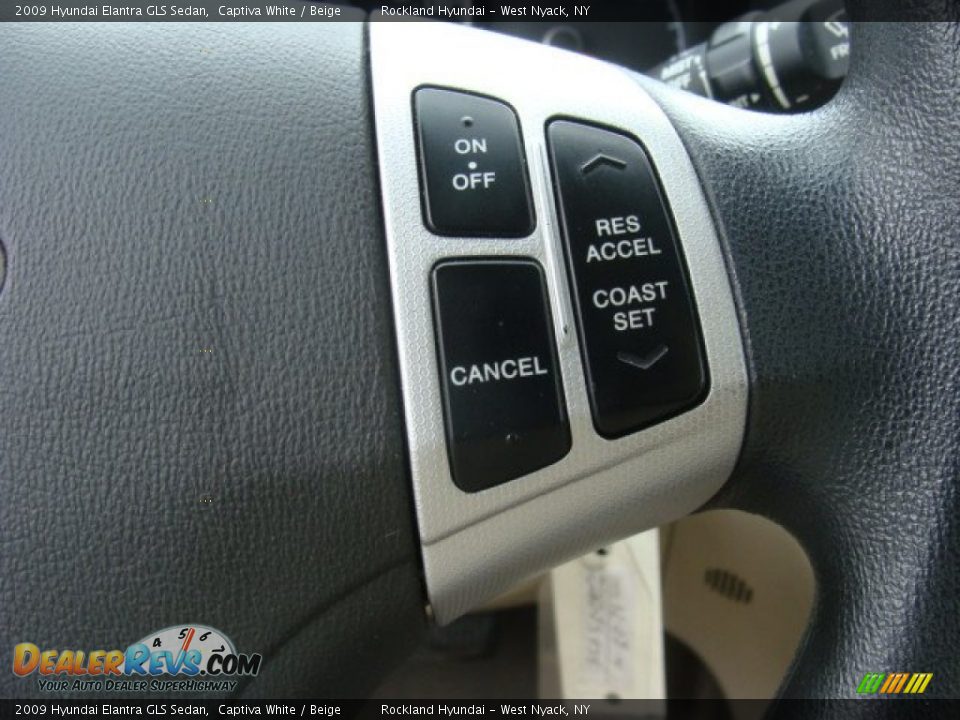 2009 Hyundai Elantra GLS Sedan Captiva White / Beige Photo #14