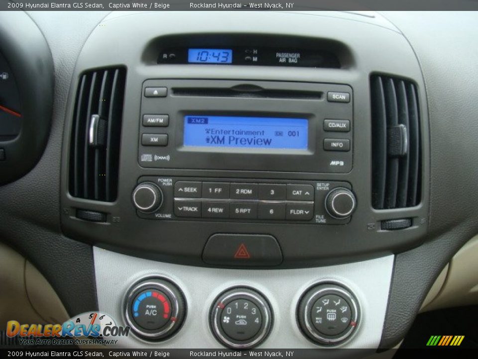 2009 Hyundai Elantra GLS Sedan Captiva White / Beige Photo #16