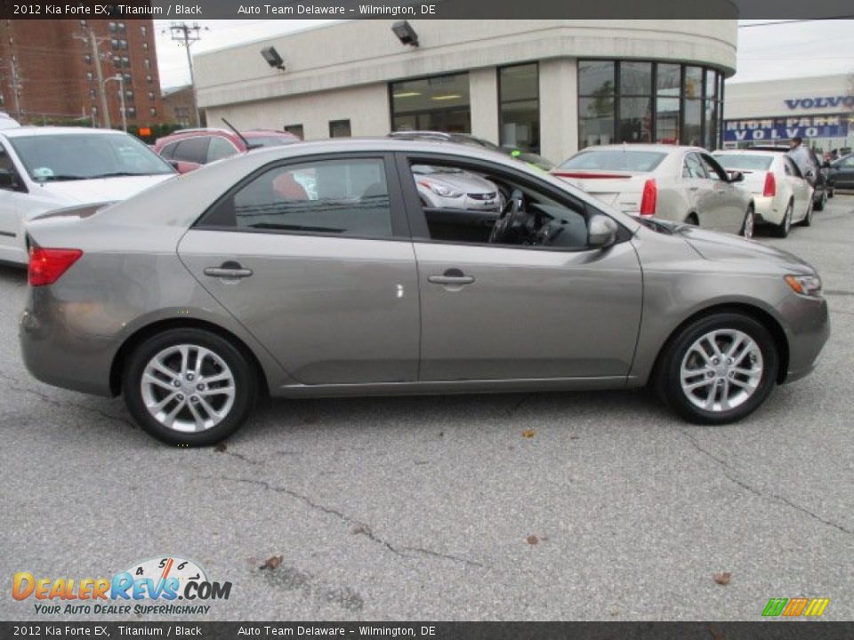 2012 Kia Forte EX Titanium / Black Photo #7