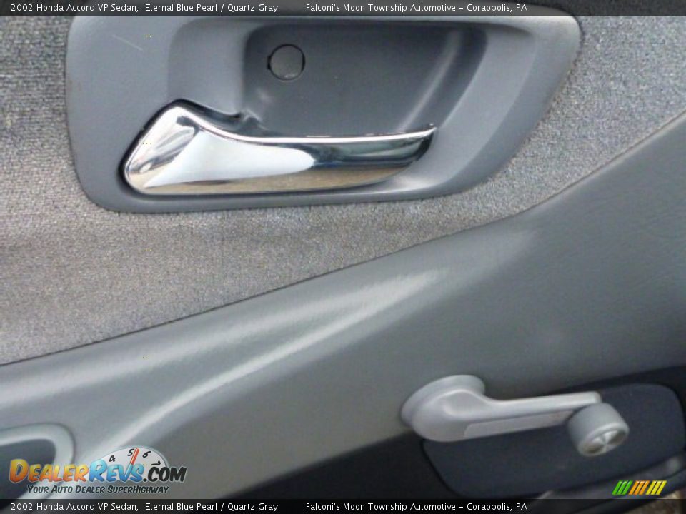 2002 Honda Accord VP Sedan Eternal Blue Pearl / Quartz Gray Photo #17