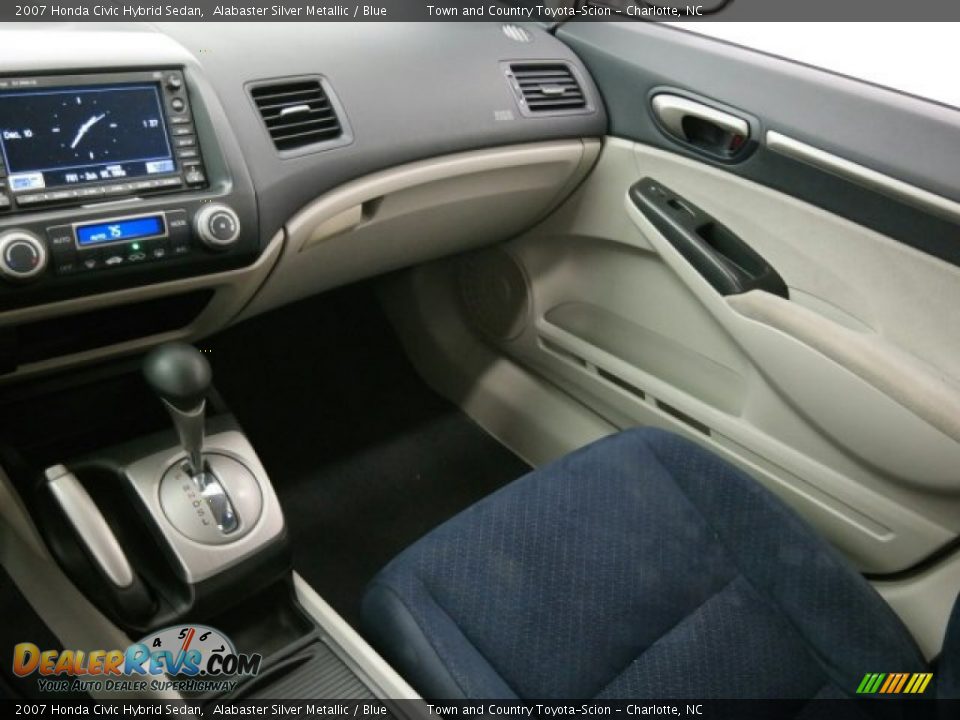 2007 Honda Civic Hybrid Sedan Alabaster Silver Metallic / Blue Photo #29