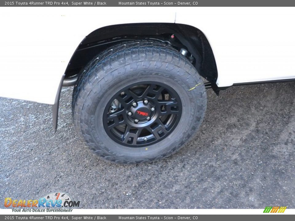 2015 Toyota 4Runner TRD Pro 4x4 Super White / Black Photo #9