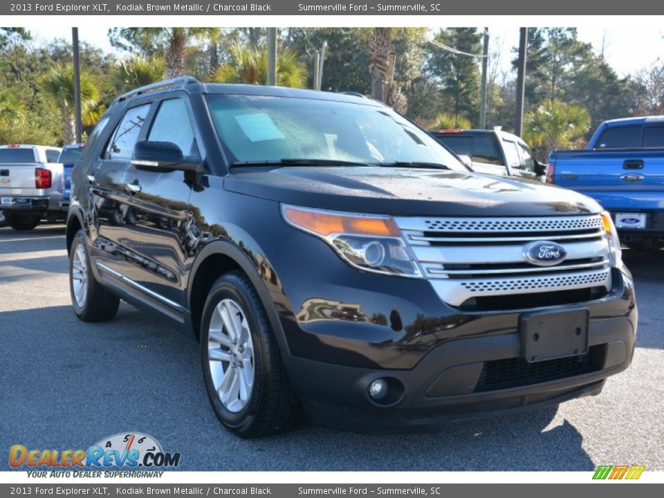 2013 Ford Explorer XLT Kodiak Brown Metallic / Charcoal Black Photo #1