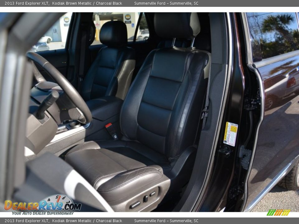 2013 Ford Explorer XLT Kodiak Brown Metallic / Charcoal Black Photo #11