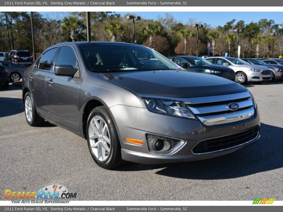Front 3/4 View of 2011 Ford Fusion SEL V6 Photo #1