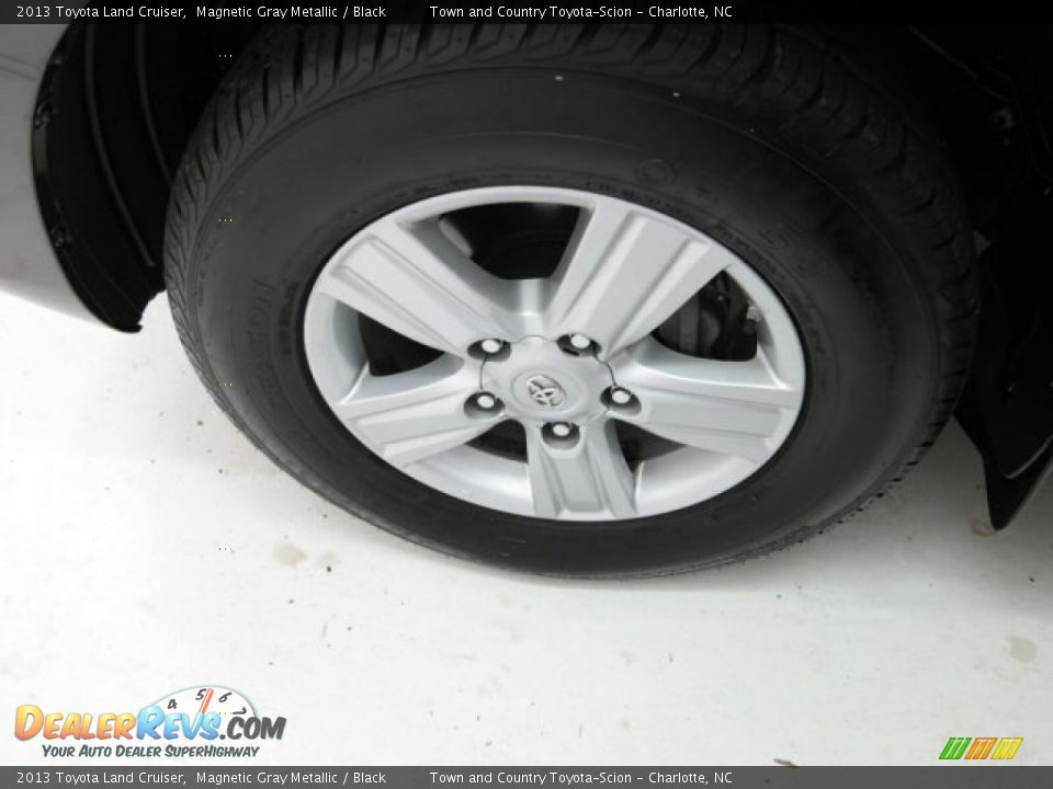 2013 Toyota Land Cruiser Magnetic Gray Metallic / Black Photo #9