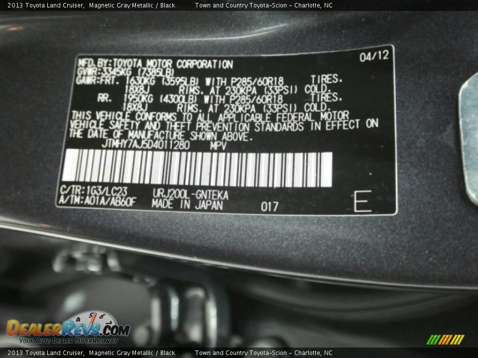 2013 Toyota Land Cruiser Magnetic Gray Metallic / Black Photo #18