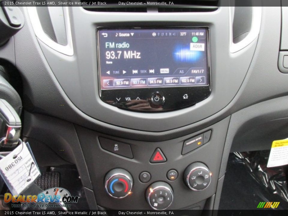 Controls of 2015 Chevrolet Trax LS AWD Photo #16