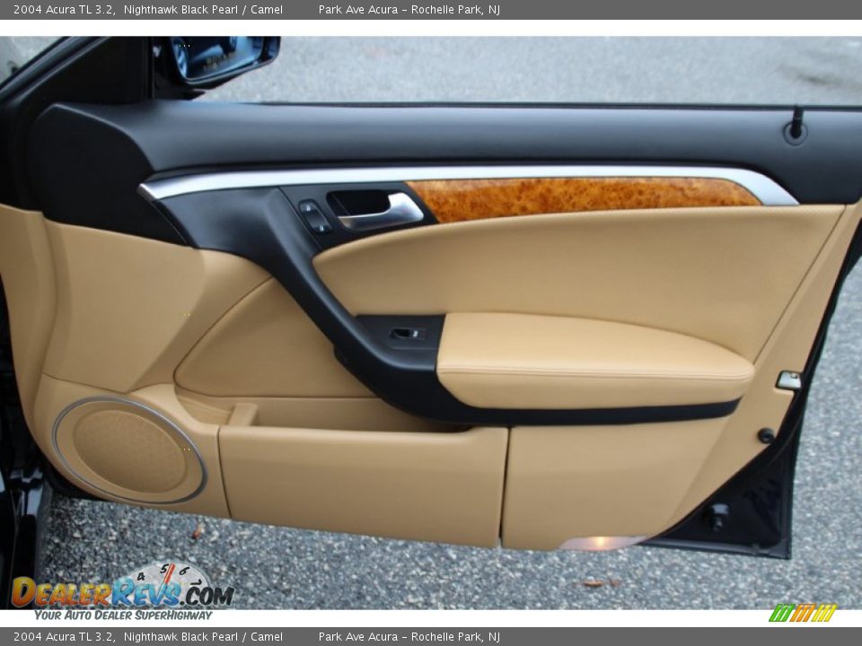2004 Acura TL 3.2 Nighthawk Black Pearl / Camel Photo #26