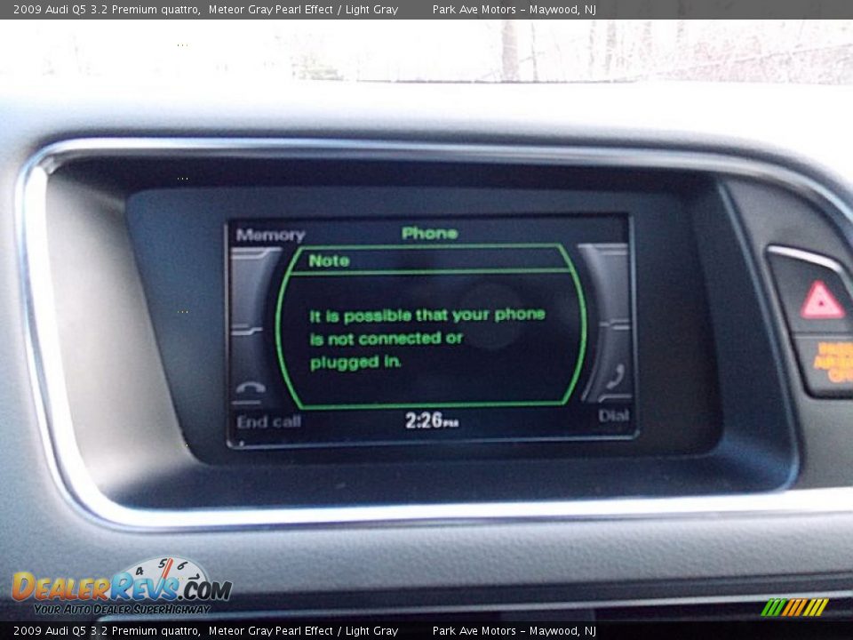 2009 Audi Q5 3.2 Premium quattro Meteor Gray Pearl Effect / Light Gray Photo #34