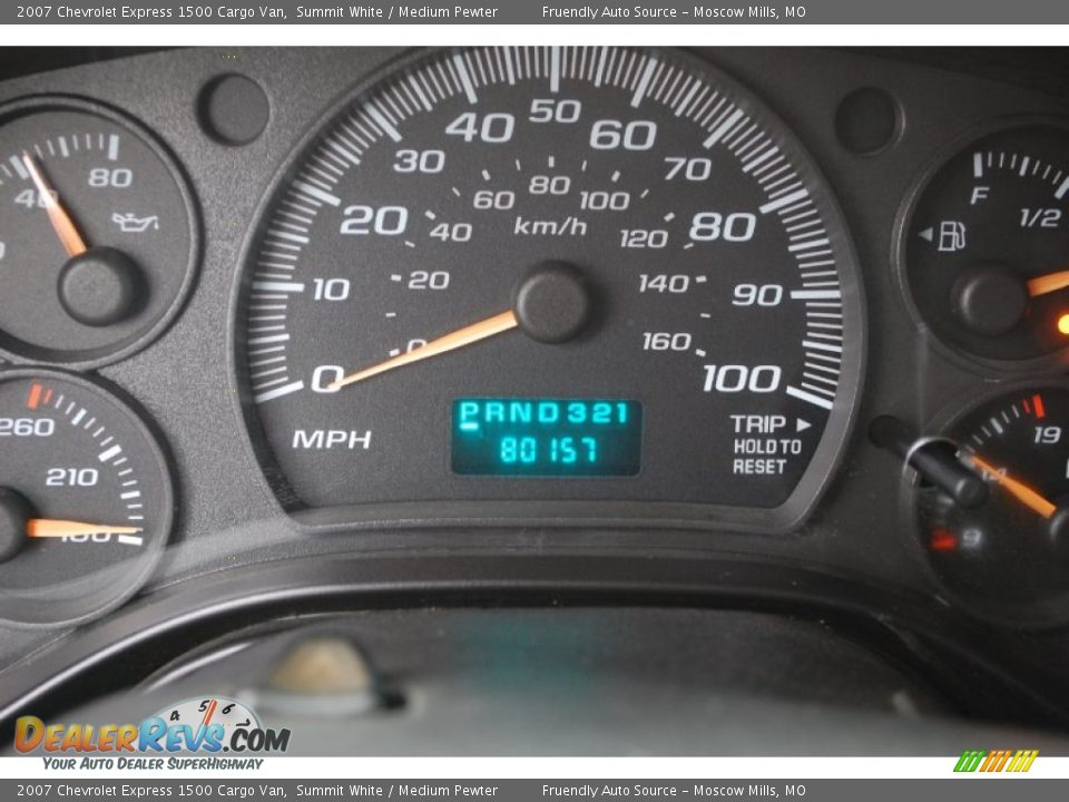 2007 Chevrolet Express 1500 Cargo Van Summit White / Medium Pewter Photo #17