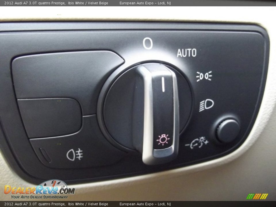 2012 Audi A7 3.0T quattro Prestige Ibis White / Velvet Beige Photo #25