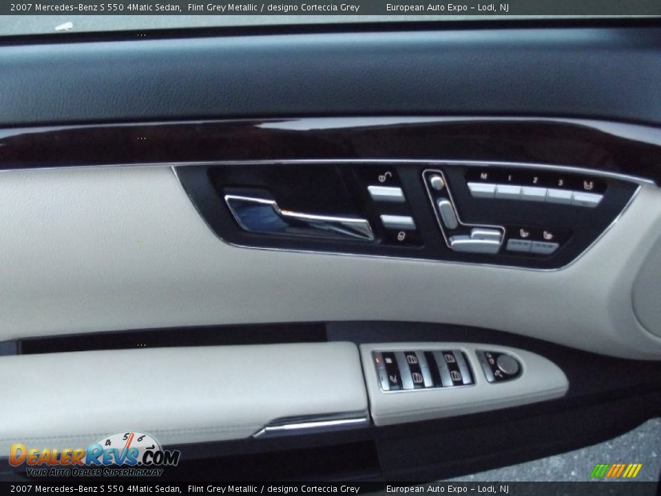 2007 Mercedes-Benz S 550 4Matic Sedan Flint Grey Metallic / designo Corteccia Grey Photo #18