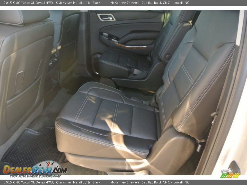 2015 GMC Yukon XL Denali 4WD Quicksilver Metallic / Jet Black Photo #17