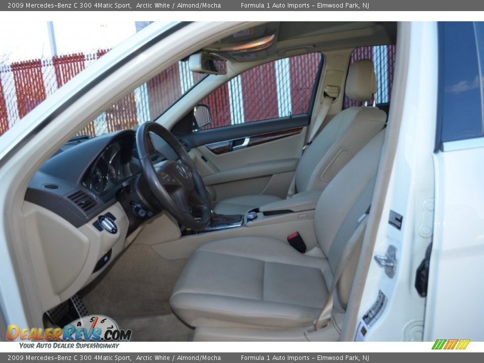 2009 Mercedes-Benz C 300 4Matic Sport Arctic White / Almond/Mocha Photo #12