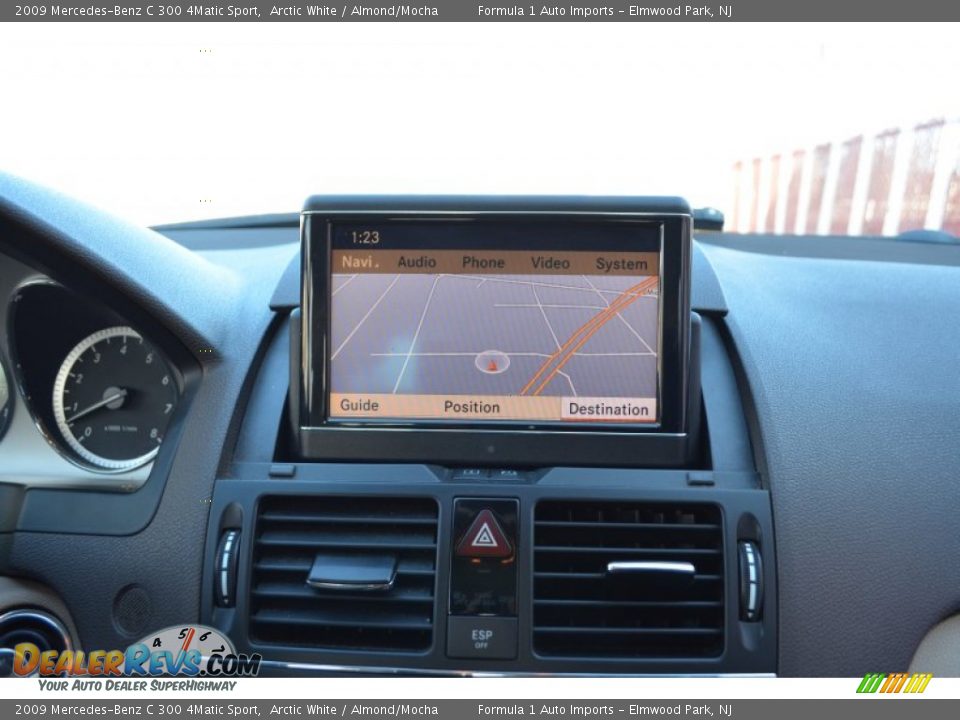 2009 Mercedes-Benz C 300 4Matic Sport Arctic White / Almond/Mocha Photo #16