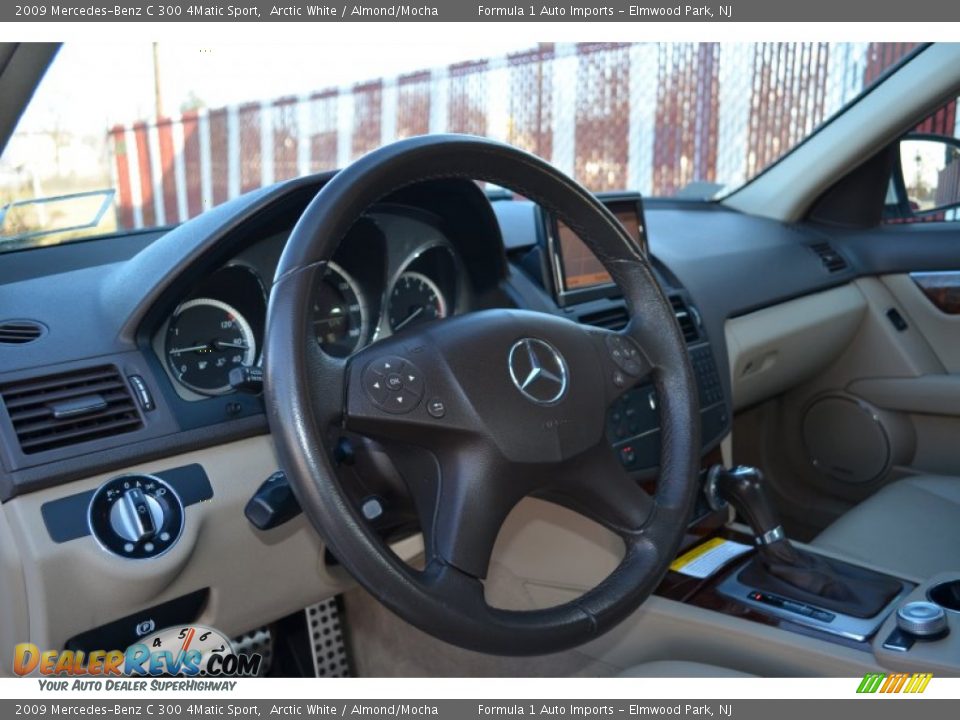 2009 Mercedes-Benz C 300 4Matic Sport Arctic White / Almond/Mocha Photo #20