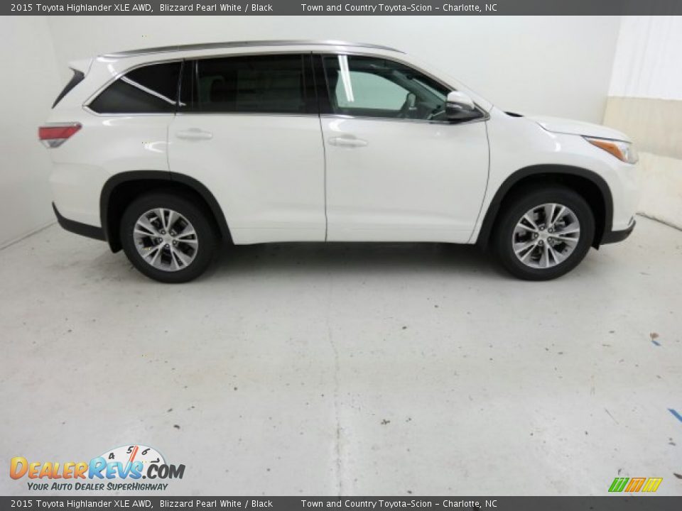 Blizzard Pearl White 2015 Toyota Highlander XLE AWD Photo #1