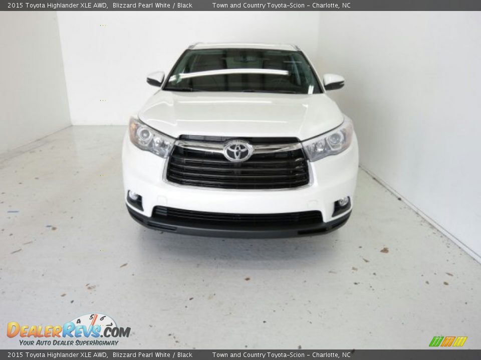 2015 Toyota Highlander XLE AWD Blizzard Pearl White / Black Photo #5