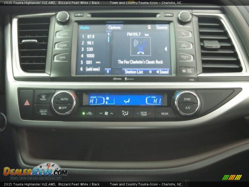 2015 Toyota Highlander XLE AWD Blizzard Pearl White / Black Photo #14