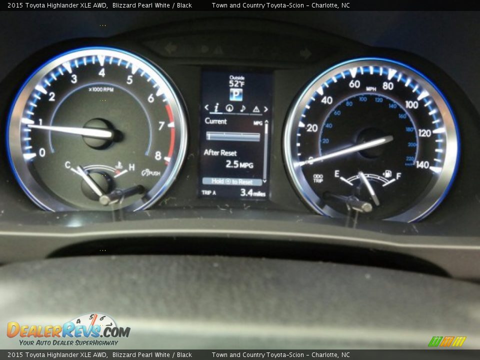 2015 Toyota Highlander XLE AWD Blizzard Pearl White / Black Photo #15