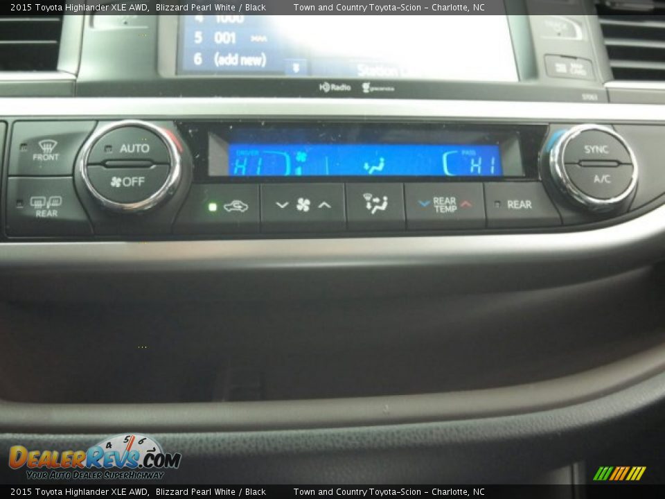 2015 Toyota Highlander XLE AWD Blizzard Pearl White / Black Photo #19