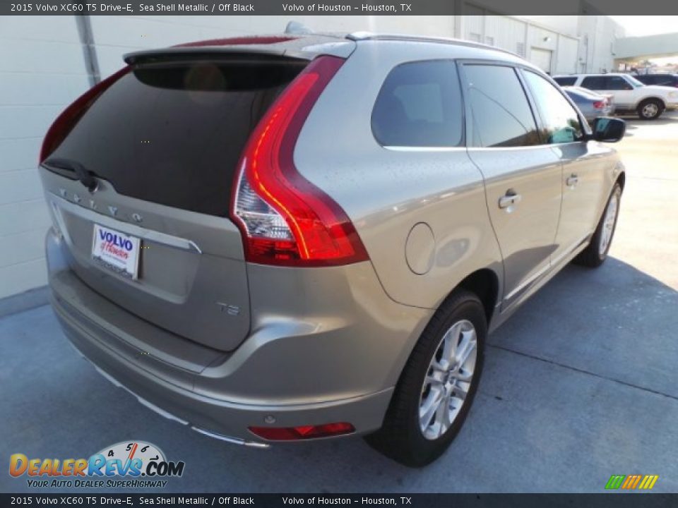 2015 Volvo XC60 T5 Drive-E Sea Shell Metallic / Off Black Photo #5