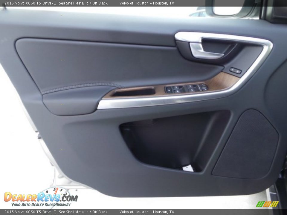 2015 Volvo XC60 T5 Drive-E Sea Shell Metallic / Off Black Photo #8