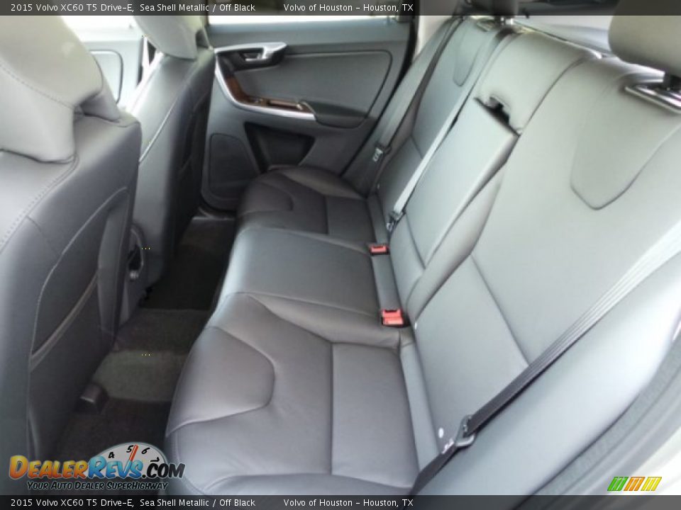 2015 Volvo XC60 T5 Drive-E Sea Shell Metallic / Off Black Photo #22