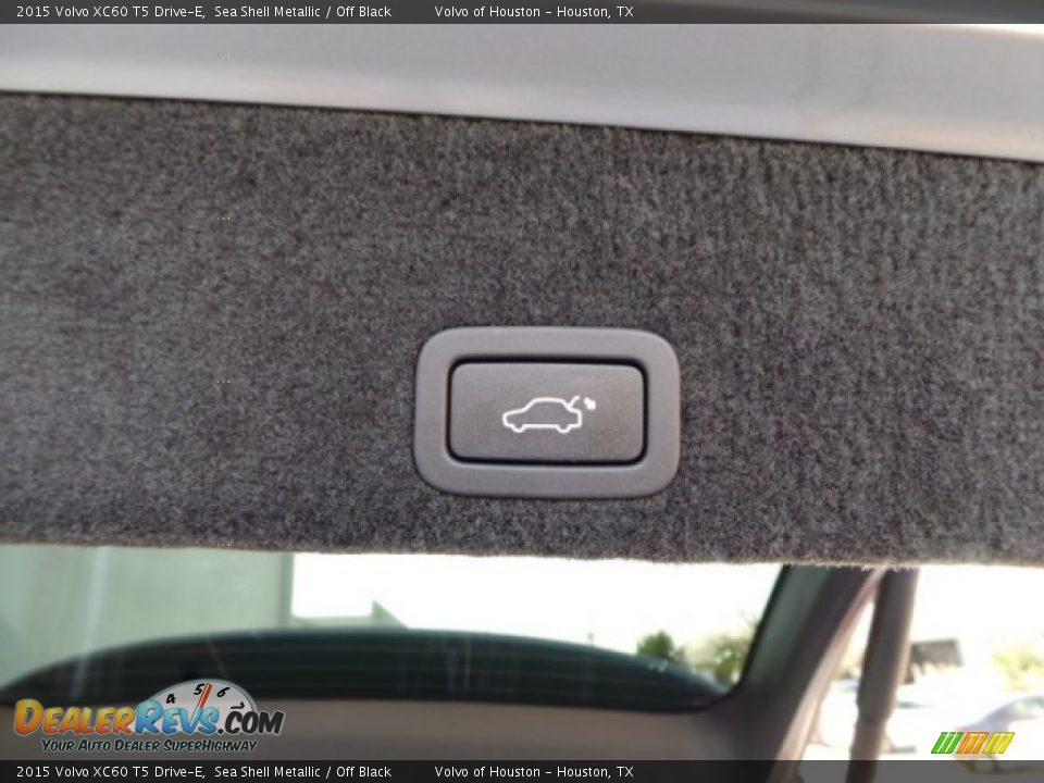 2015 Volvo XC60 T5 Drive-E Sea Shell Metallic / Off Black Photo #26