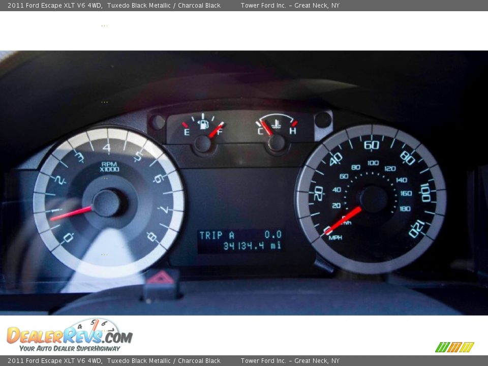 2011 Ford Escape XLT V6 4WD Tuxedo Black Metallic / Charcoal Black Photo #23