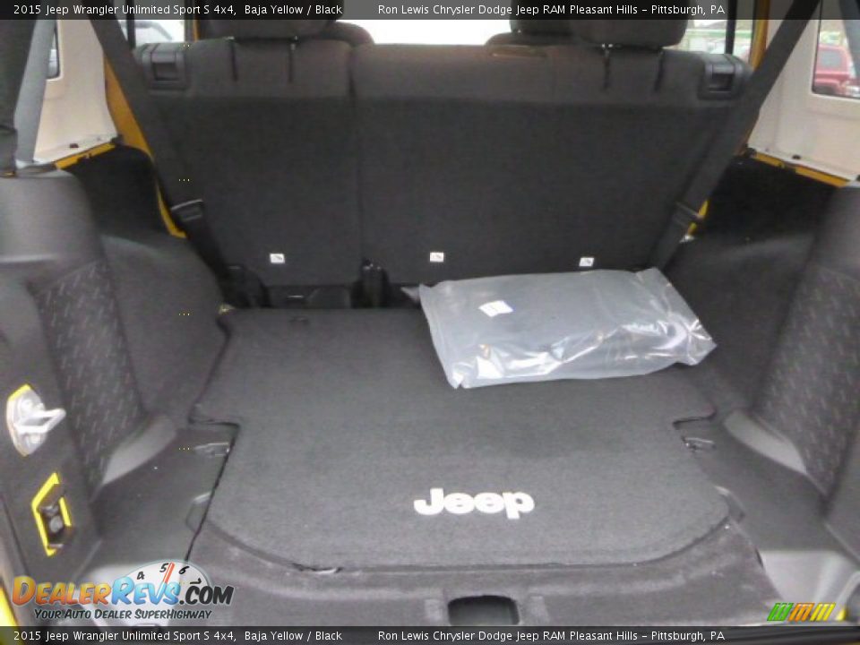 2015 Jeep Wrangler Unlimited Sport S 4x4 Baja Yellow / Black Photo #5
