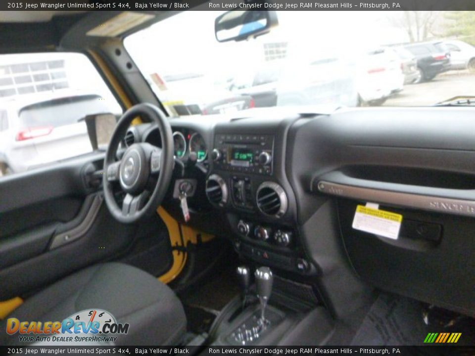 2015 Jeep Wrangler Unlimited Sport S 4x4 Baja Yellow / Black Photo #12