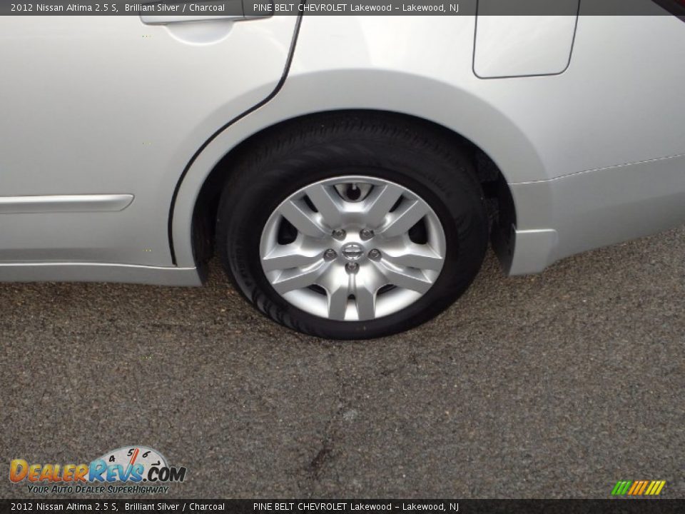 2012 Nissan Altima 2.5 S Brilliant Silver / Charcoal Photo #17