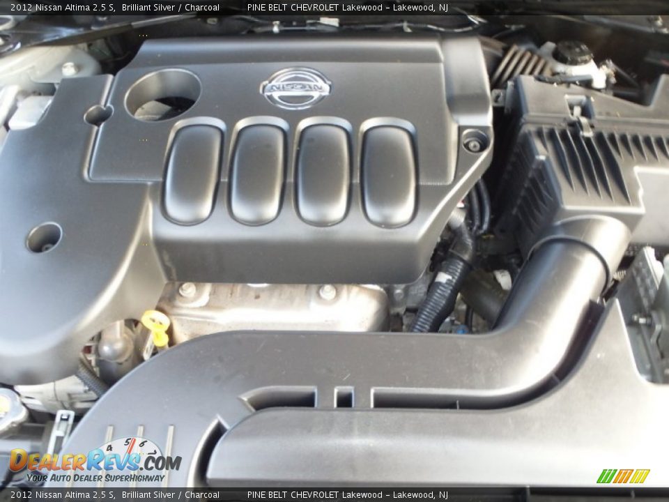 2012 Nissan Altima 2.5 S Brilliant Silver / Charcoal Photo #18