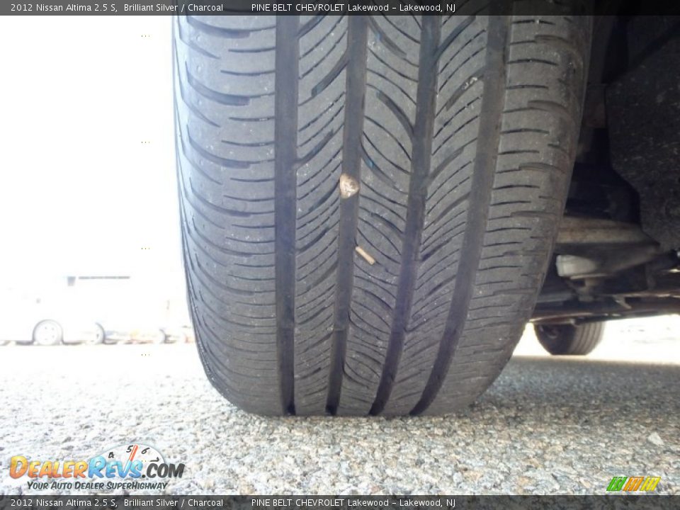 2012 Nissan Altima 2.5 S Brilliant Silver / Charcoal Photo #22
