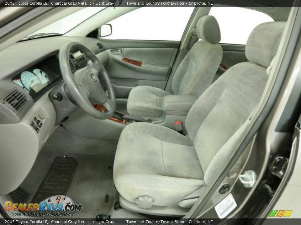 Front Seat of 2003 Toyota Corolla LE Photo #16