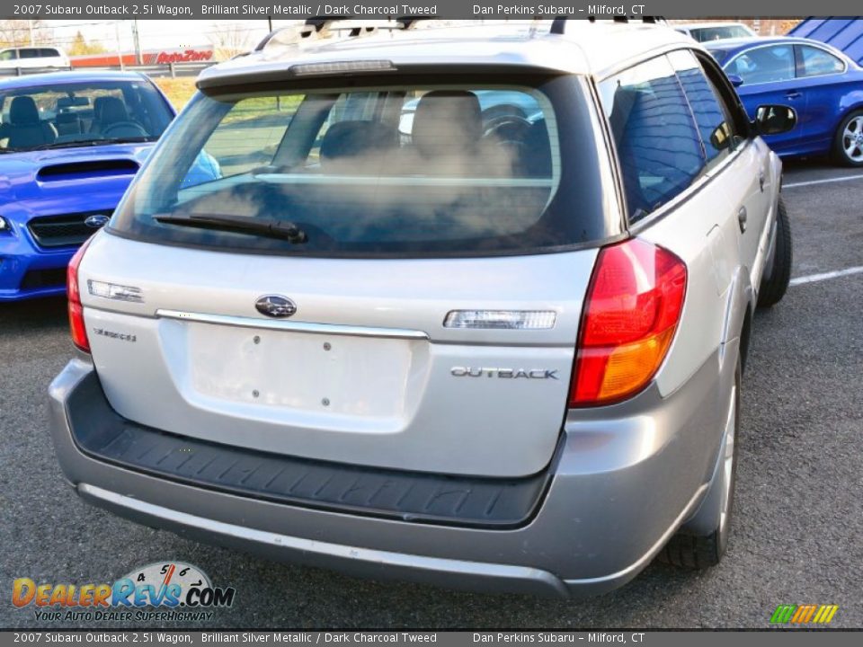 2007 Subaru Outback 2.5i Wagon Brilliant Silver Metallic / Dark Charcoal Tweed Photo #7