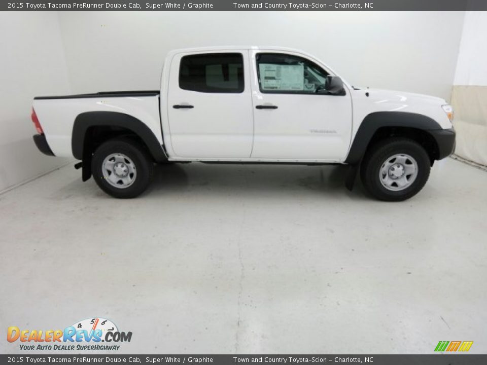 2015 Toyota Tacoma PreRunner Double Cab Super White / Graphite Photo #1