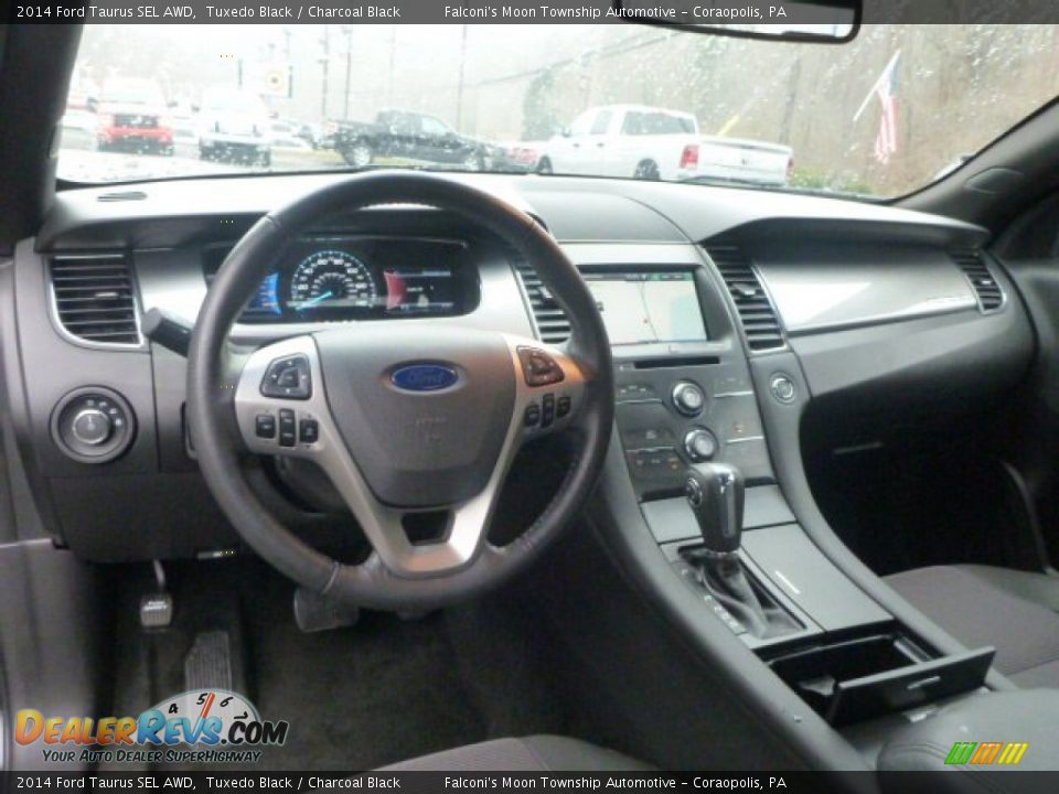 2014 Ford Taurus SEL AWD Tuxedo Black / Charcoal Black Photo #16