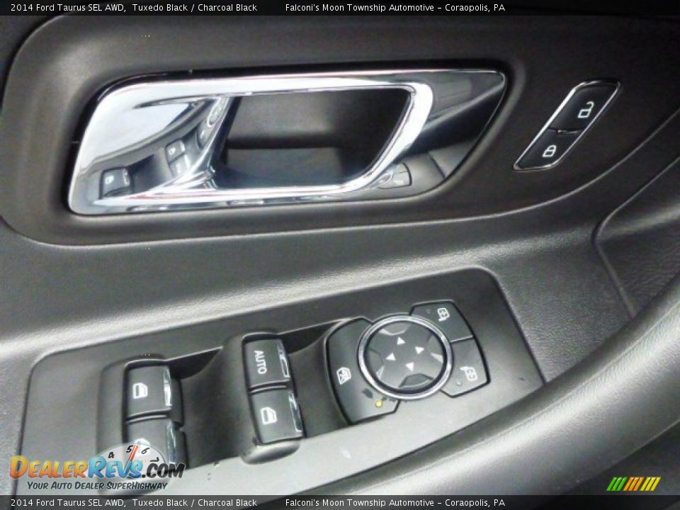 2014 Ford Taurus SEL AWD Tuxedo Black / Charcoal Black Photo #17