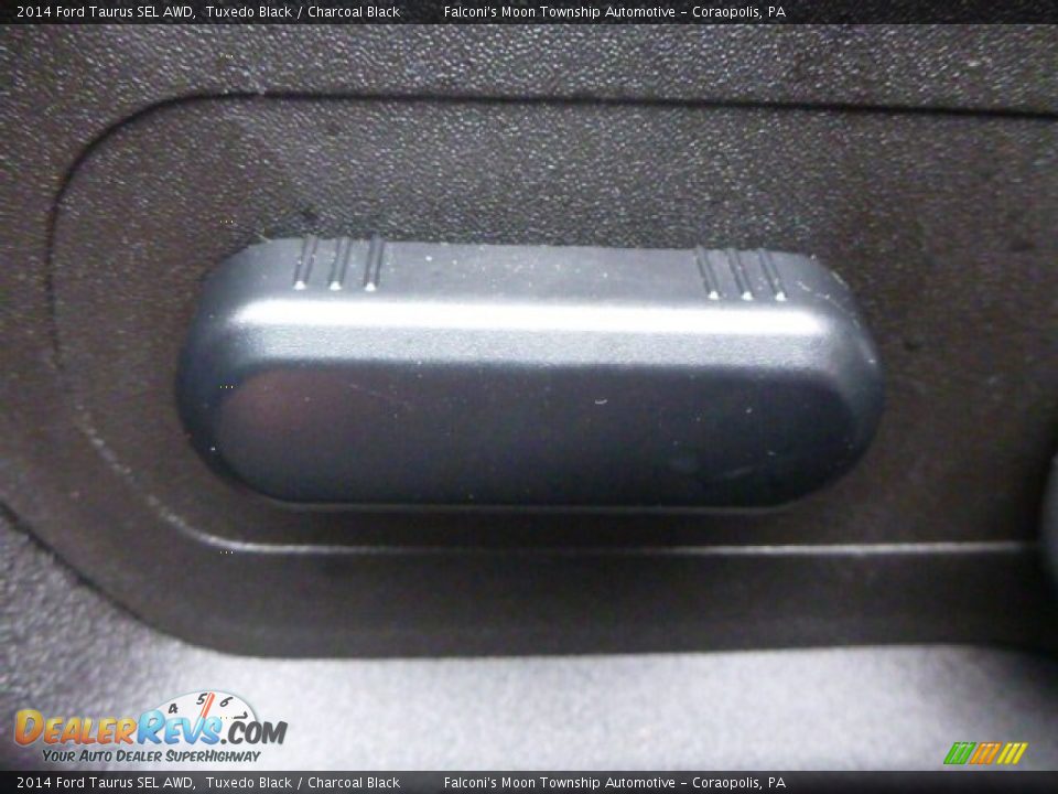 2014 Ford Taurus SEL AWD Tuxedo Black / Charcoal Black Photo #19