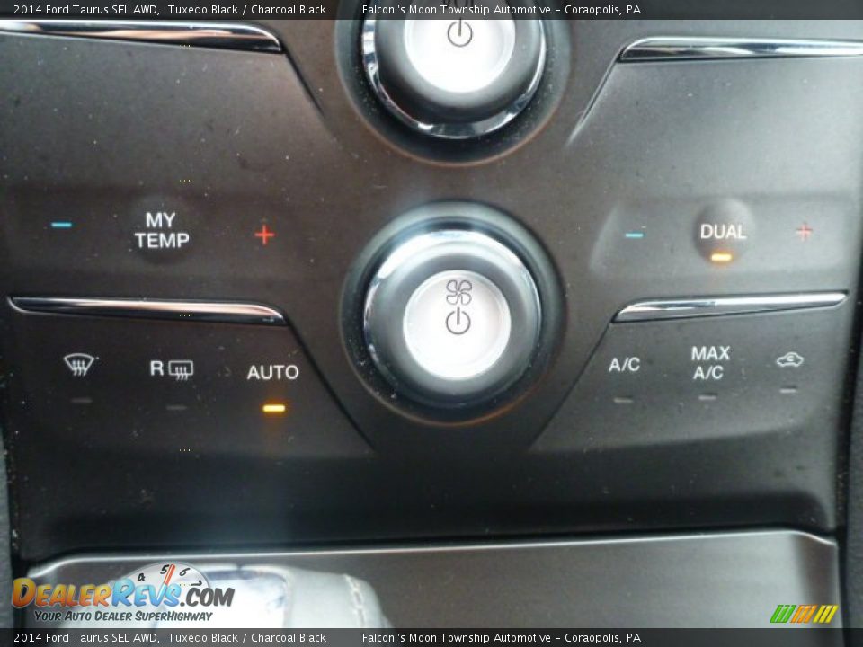 2014 Ford Taurus SEL AWD Tuxedo Black / Charcoal Black Photo #24