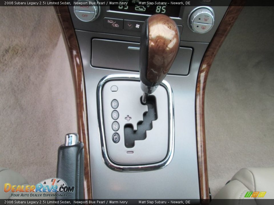 2008 Subaru Legacy 2.5i Limited Sedan Shifter Photo #26