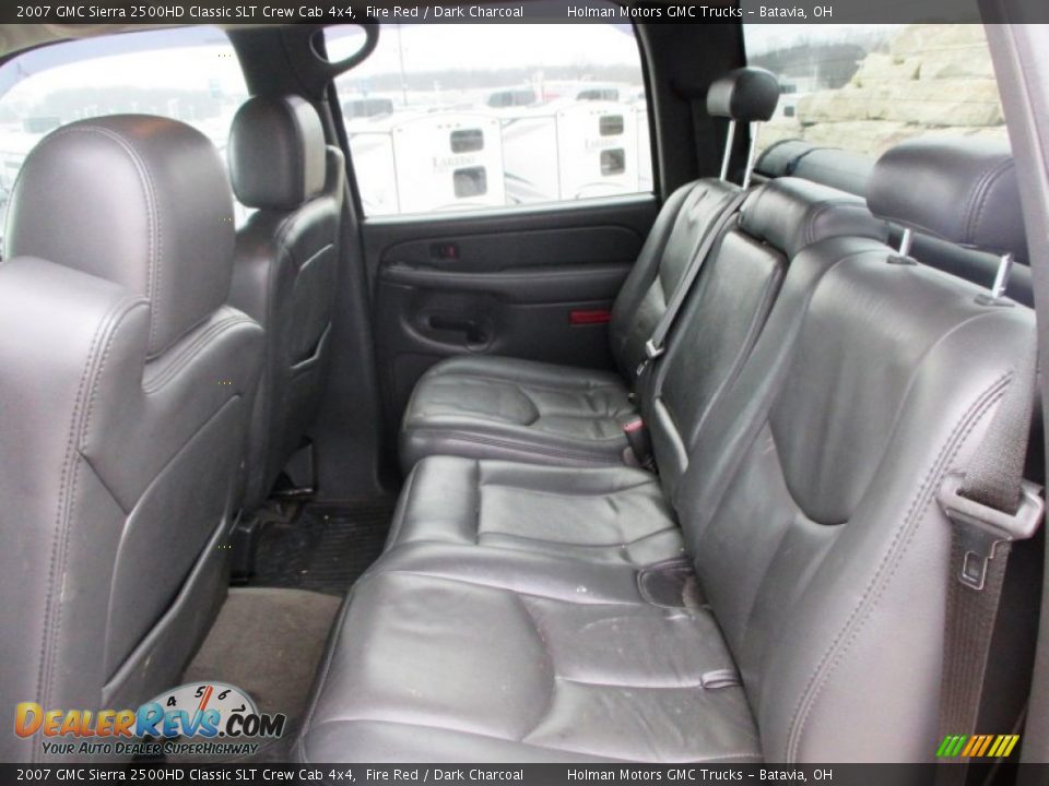 Rear Seat of 2007 GMC Sierra 2500HD Classic SLT Crew Cab 4x4 Photo #24