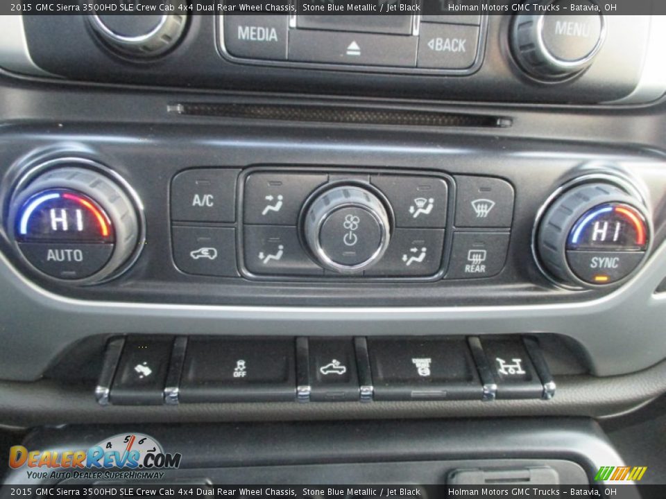 2015 GMC Sierra 3500HD SLE Crew Cab 4x4 Dual Rear Wheel Chassis Stone Blue Metallic / Jet Black Photo #11