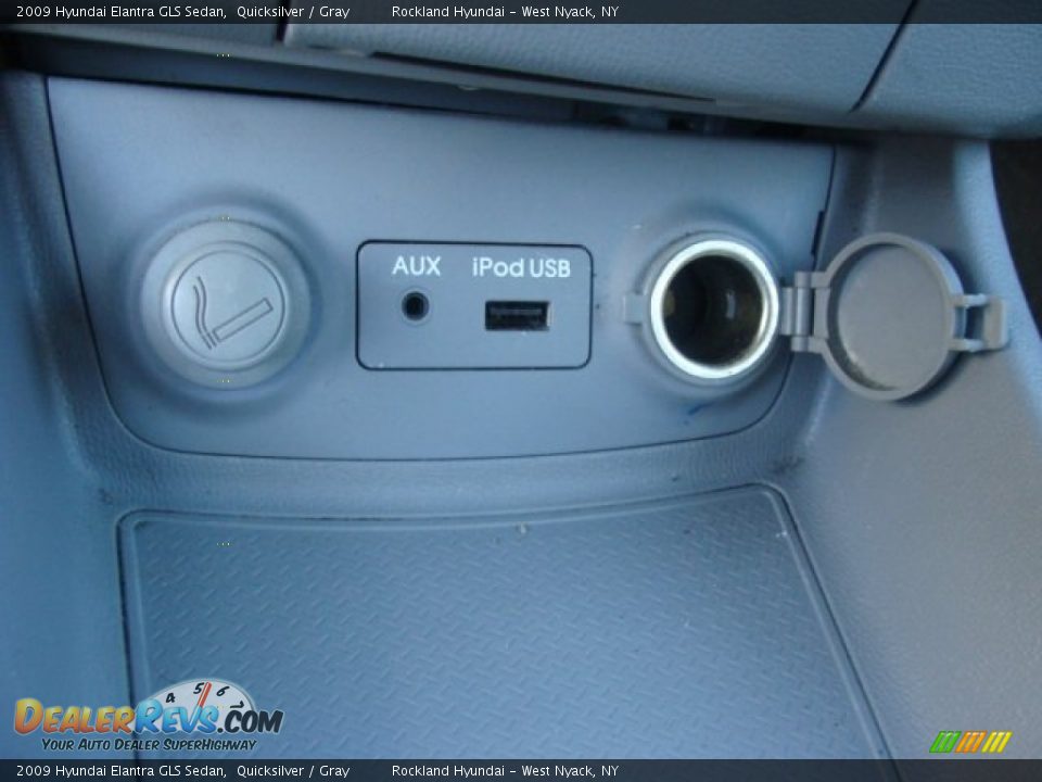 2009 Hyundai Elantra GLS Sedan Quicksilver / Gray Photo #17